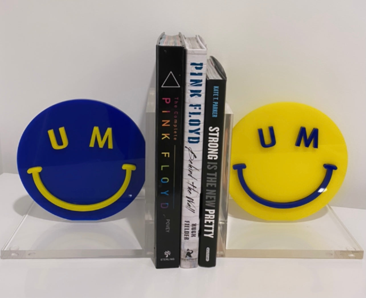 SMILEY FACE BOOKENDS