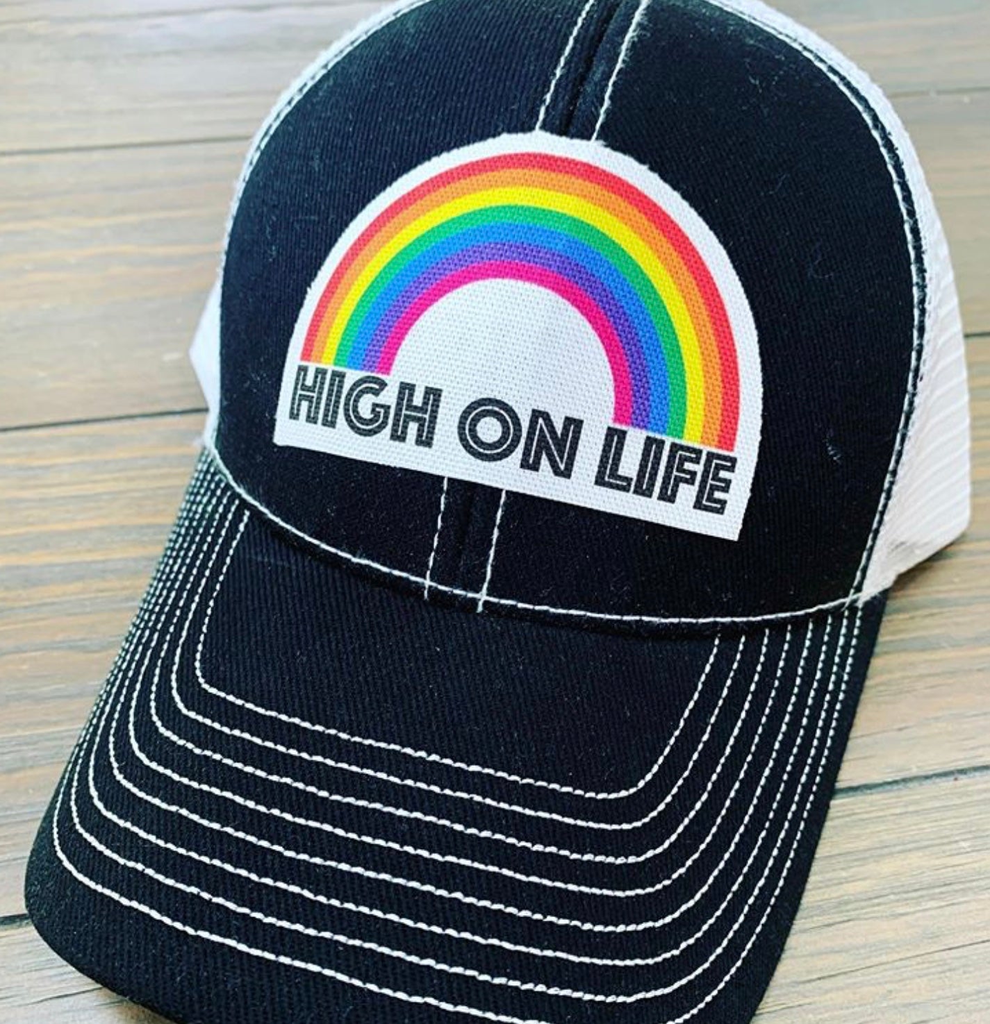 HAT - HIGH ON LIFE